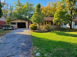 7730 Virginia Ct, Willowbrook, IL