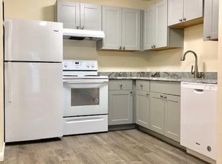 40 Mellen St APT 5, Framingham, MA 01702