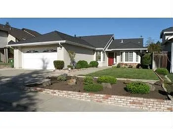 19218 Meadowood Rd photo 1