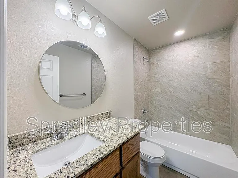 502B N 3rd St — Photo 10