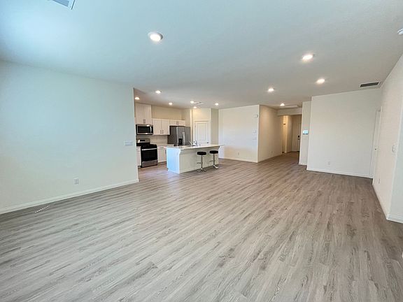 4th image of 7458 Mason Springs Ave #1124