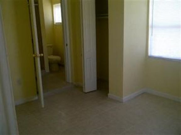 3rd image of 2041 NW 29th Ave
