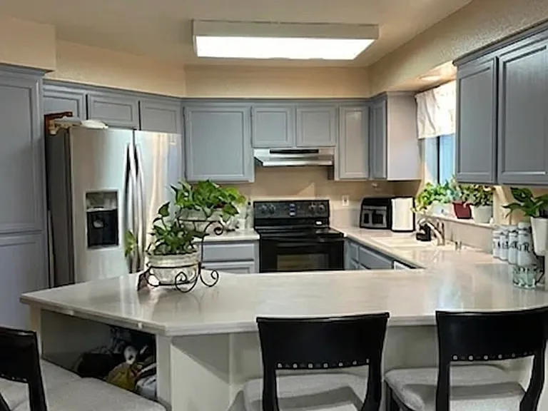 4800 Bayside Way — Photo 4