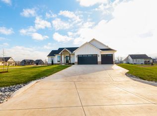 210 Cedar Ranch St, Derby, KS 67037