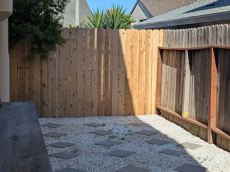 17031 Pinehurst Ln — Photo 7