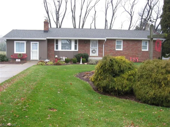 1315 Mirheath Dr, Huron, OH 44839