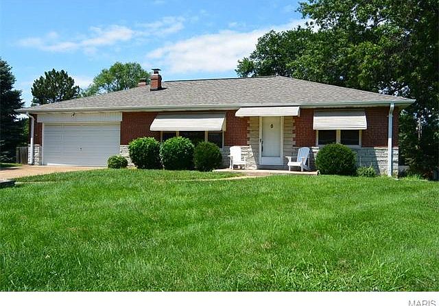 1st image of 10637 W Knollshire Dr