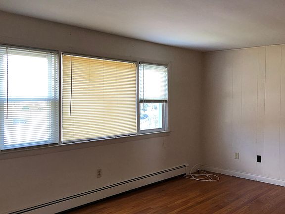 4th image of 4 School St #3