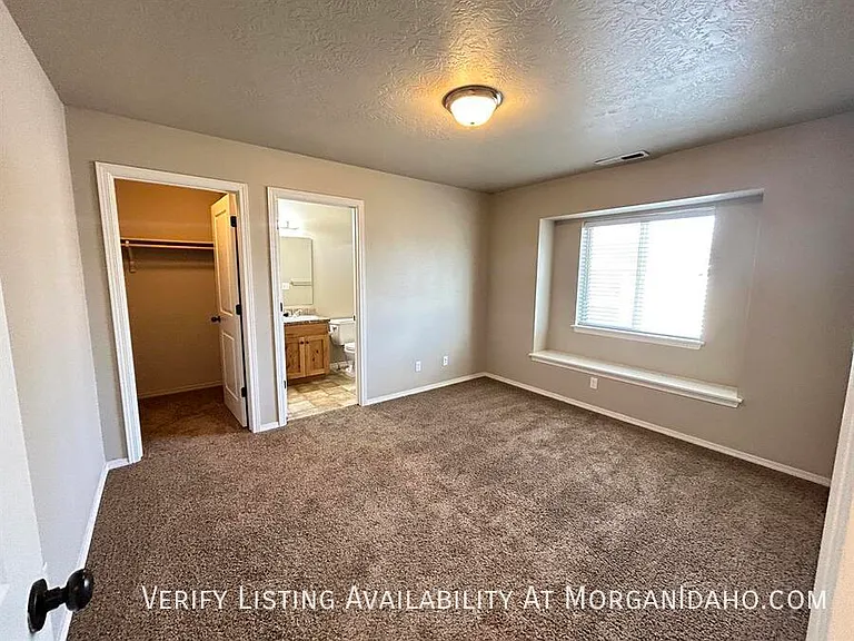 11862 W Fairview Ave #201 — Photo 8