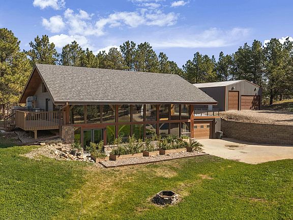 3rd image of 2171 Forest Pl