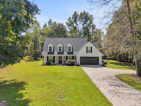 3rd image of 320 Old Pittard Rd
