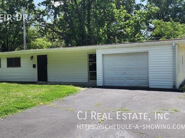 8408 Red Fir Dr, Saint Louis, MO 63134