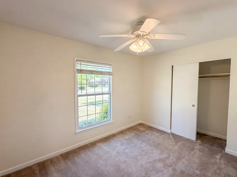 4104 Toroella St — Photo 10