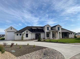 9299 Pursuit Ct, Middleton, ID 83644
