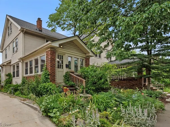 2662 Queenston Rd, Cleveland Heights, OH 44118