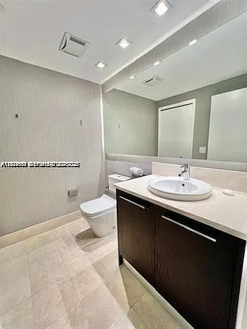17121 Collins Ave #1003 — Photo 16