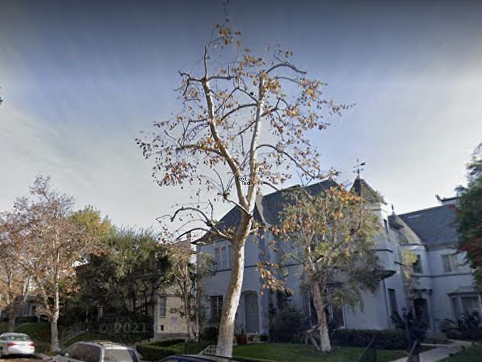 308 1/2 N. Sycamore