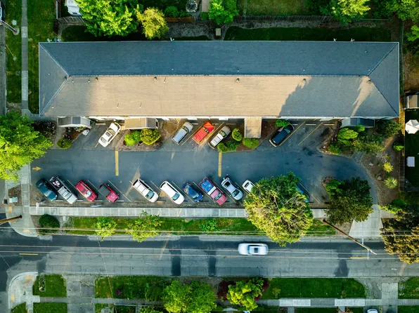 Rivercrest Apartments, 500 S River St APT 6, Newberg, OR 97132