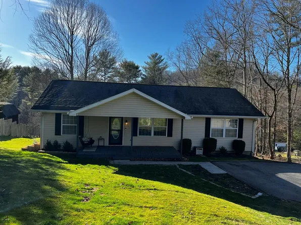 1358 Old Farm Rd #C, Daniels, WV 25832