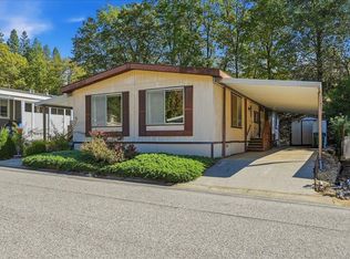 10102 Woodleaf Cir, Grass Valley, CA 95949