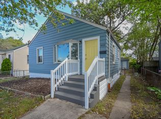 6833 Woodmar Ave, Hammond, IN 46323
