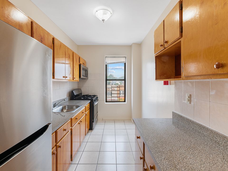 1st image of 91-61 193rd St #3D