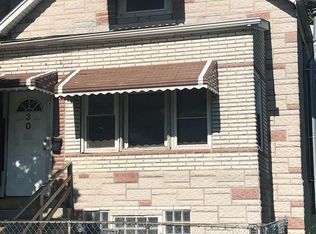 30 S Whipple St, Chicago, IL 60612