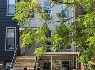 240 10th St, Brooklyn, NY 11215