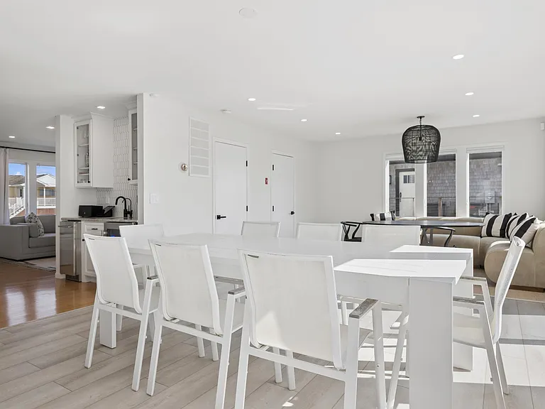 34 Shinnecock Rd — Photo 29