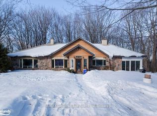 9513 County Road 93 Rd NE, Midland, ON L4R4L9