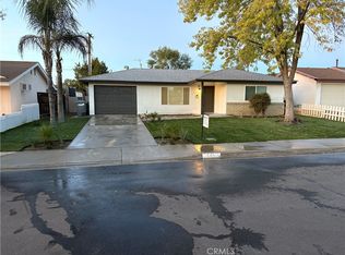 596 Opal Ave, Hemet, CA 92543