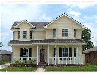 1st image of 8416 Fairfax Dr