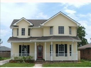 8416 Fairfax Dr, Chalmette, LA 70043