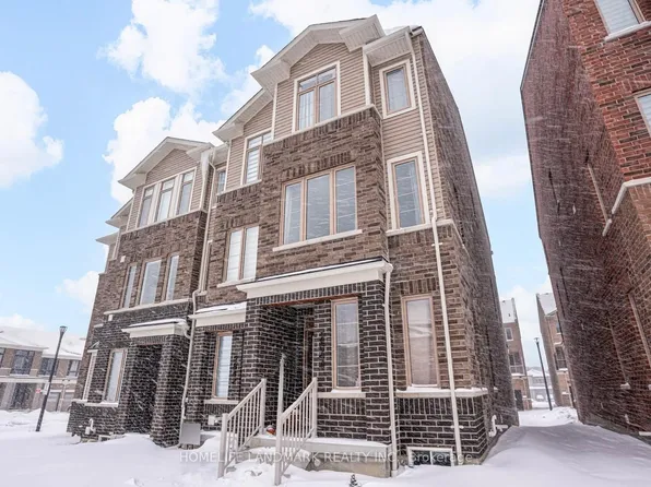 2844 Whites Rd, Pickering, ON L1X 0R6