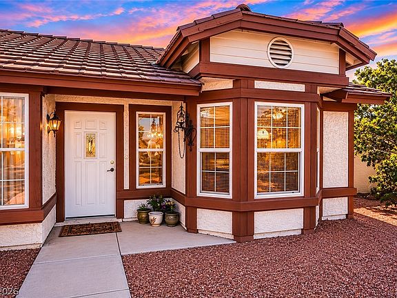 2nd image of 155 Sand Dune Ct