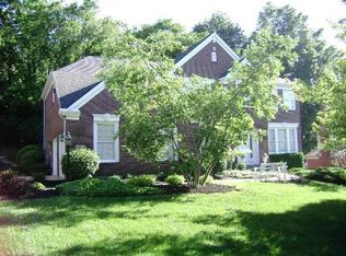 6780 Southknoll Dr, Cincinnati, OH 45248