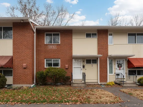 43 Centerbrook Road, Hamden, CT 06518