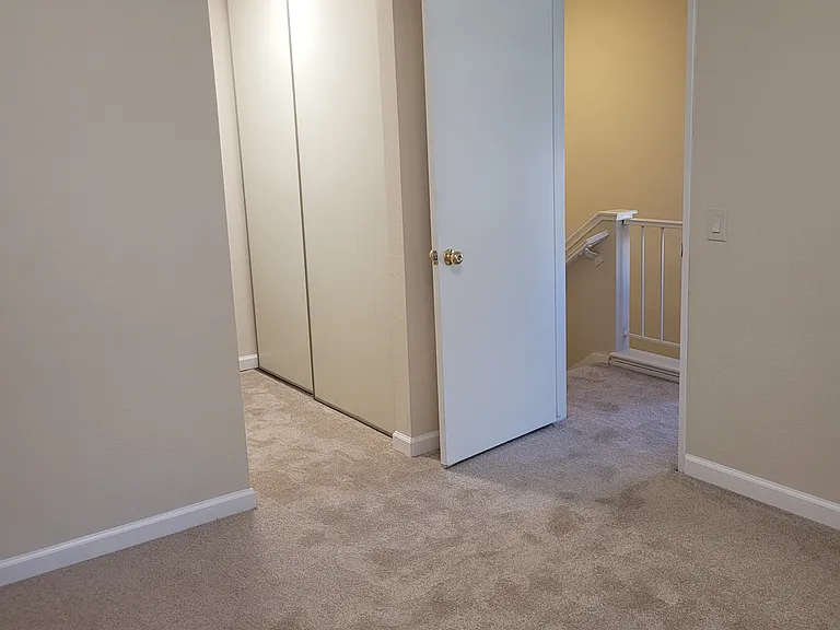 284 Crown Cir — Photo 49