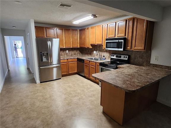 2nd image of 3520 NW 110th Ln