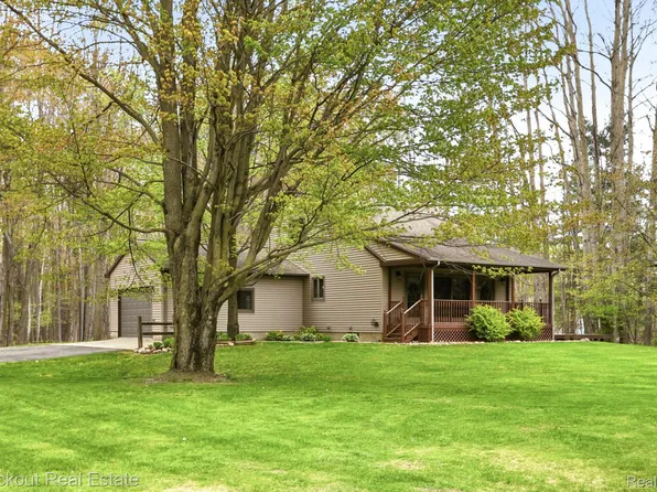 1608 Pinnebog Rd, Bad Axe, MI 48413