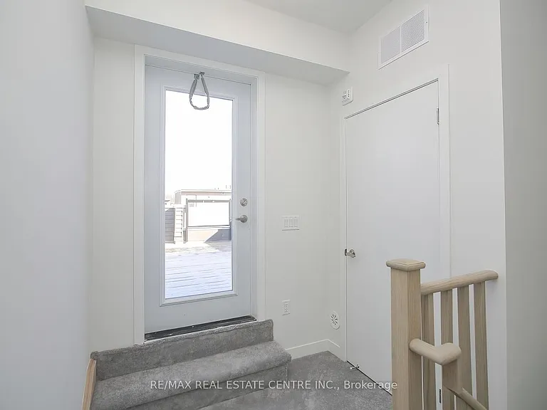 3556 Colonial Dr #4 — Photo 33