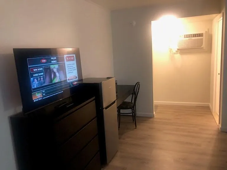 315-1084 Carlisle St #315 — Photo 9