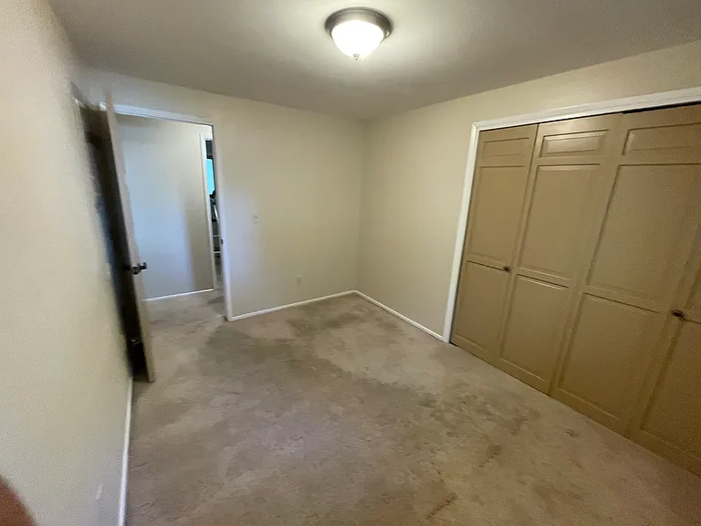 1321 NW 23rd St — Photo 18
