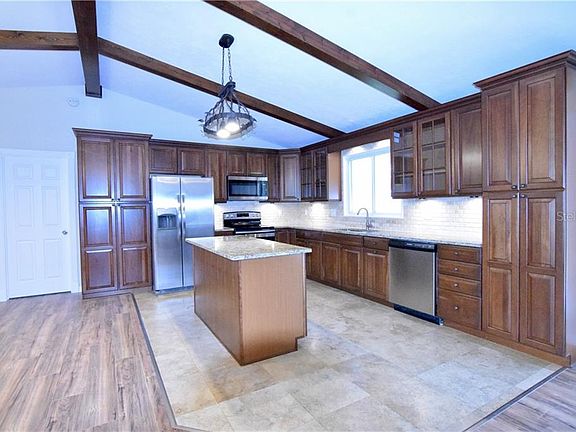 2nd image of 965 W Bramblebush Cir