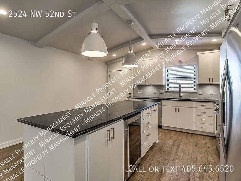 2524 NW 52nd St — Photo 13