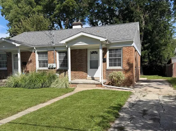 750 W Maple Ave, Adrian, MI 49221