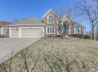 12111 Grand Ave, Kansas City, MO 64145