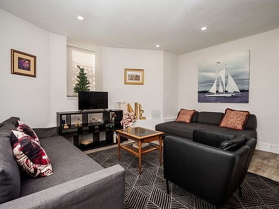 5th image of 2 Buckley Ave #1F