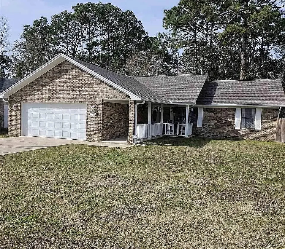 3 bed, 1528 sqft, $2,100 — Photo 1