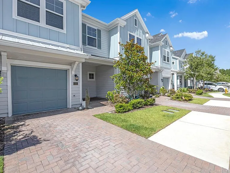 133 Appleton Ct — Photo 2